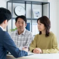 親が認知症になったら家は売れる？成年後見制度と売却の流れを解説 コラム 東京財託 不動産売却